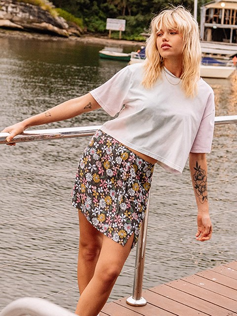 Volcom Happy Dazee Mini Skirt Espresso | 095483-RTF
